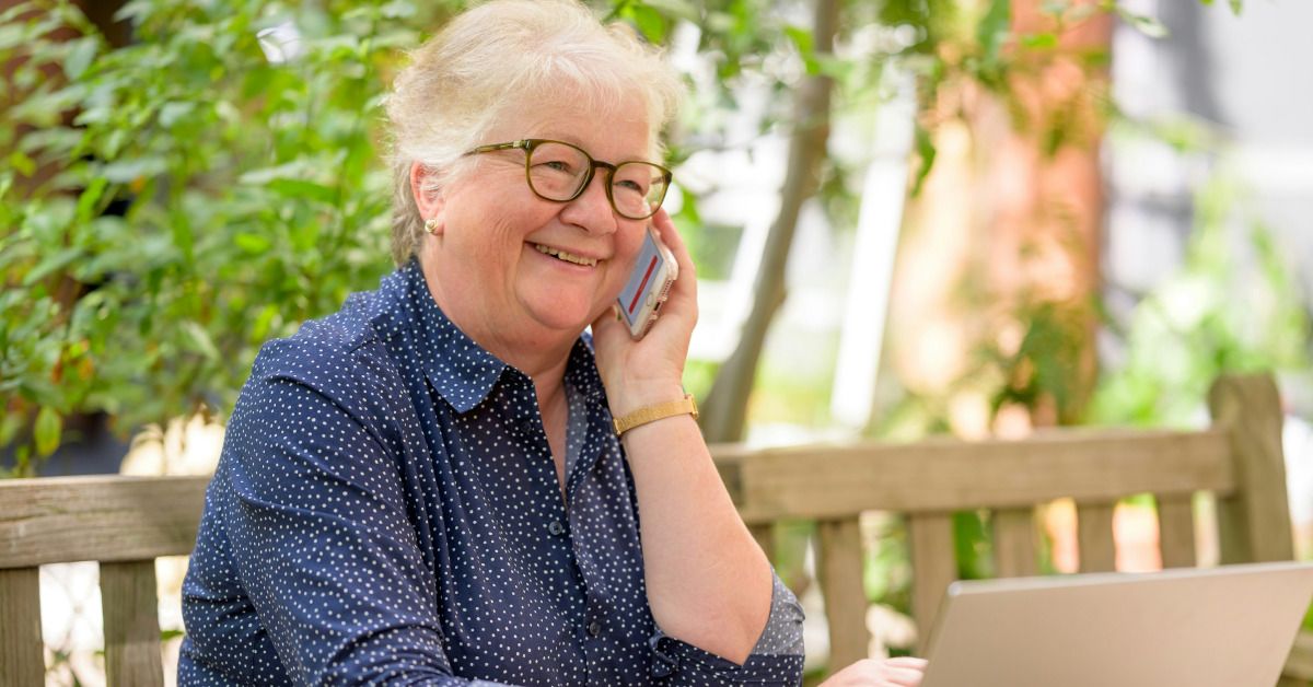 Practical Strategies to Applying for a Freephone for Seniors on Medicare